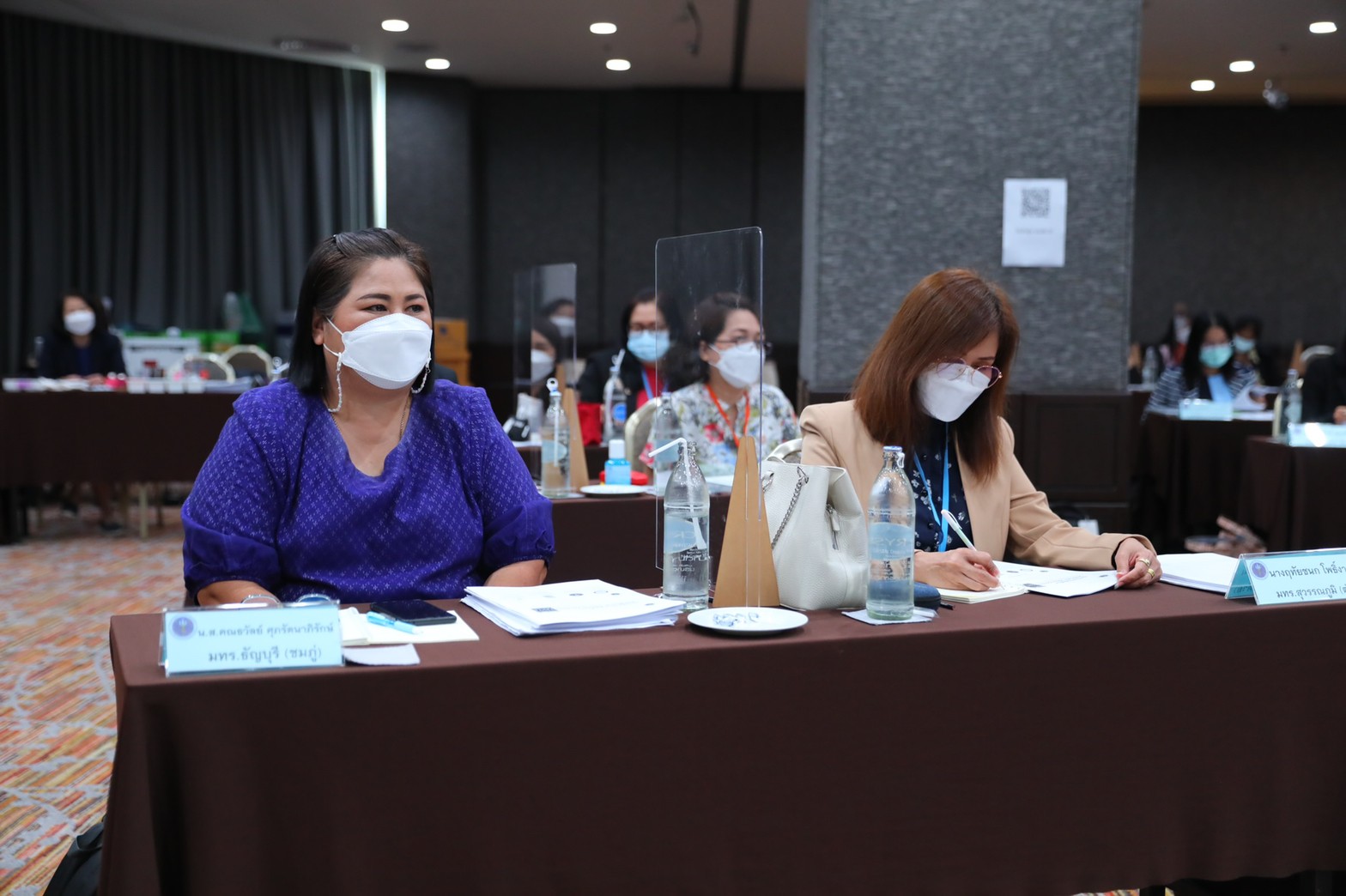 LINE ALBUM 1662565 BE 220616 10