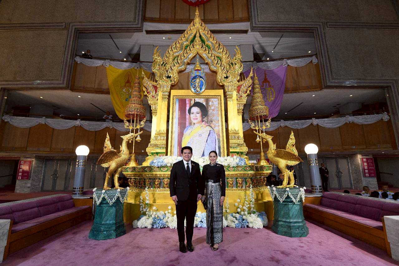 LINE ALBUM 021168 251103 1