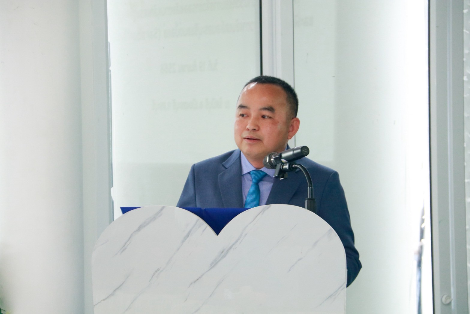 6 รอง ผวจ.สระบุรี