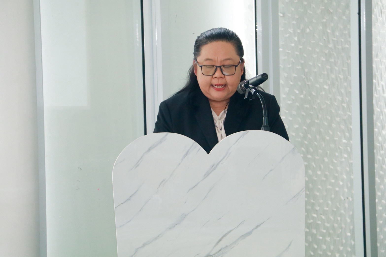 7 ดร.เรวดี