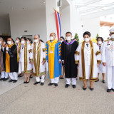 พระบาทสมเด็จพระเจ้าอยู่หัวโปรดเกล้าฯ ผู้แทนพระองค์ พระราชทาน ... Image 9